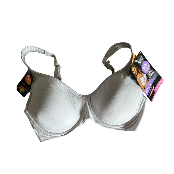 Bali Comfort Revolution Shaping Underwire Bra - Picture 7 of 12